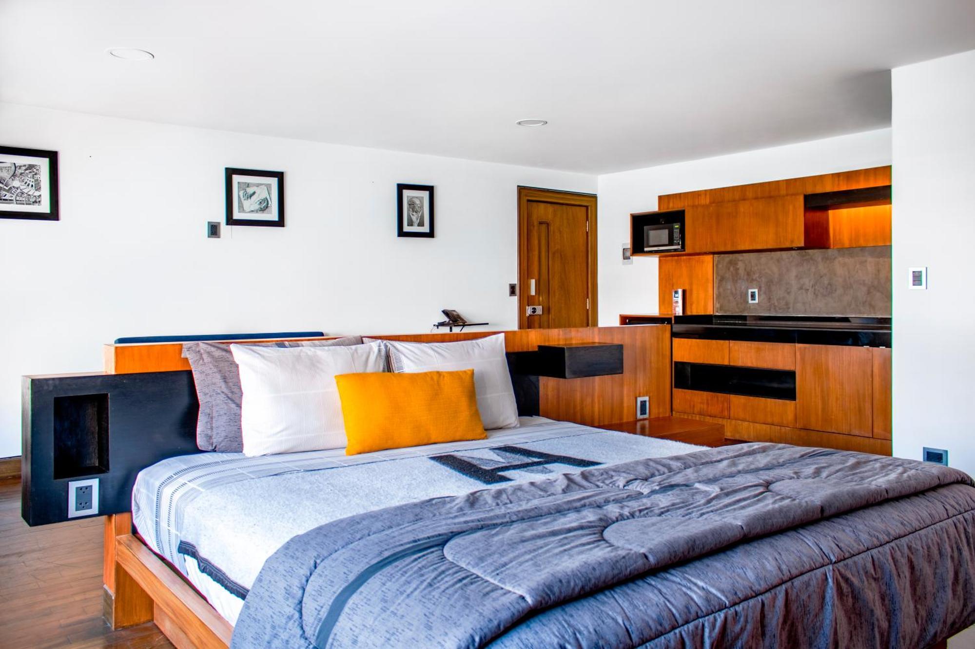Madero Hotel & Suites 라파스 외부 사진