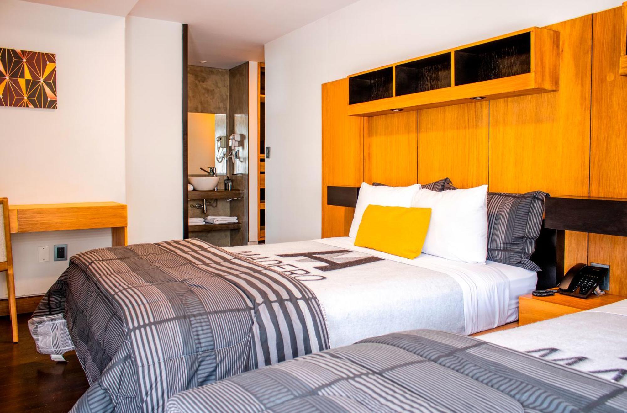 Madero Hotel & Suites 라파스 외부 사진