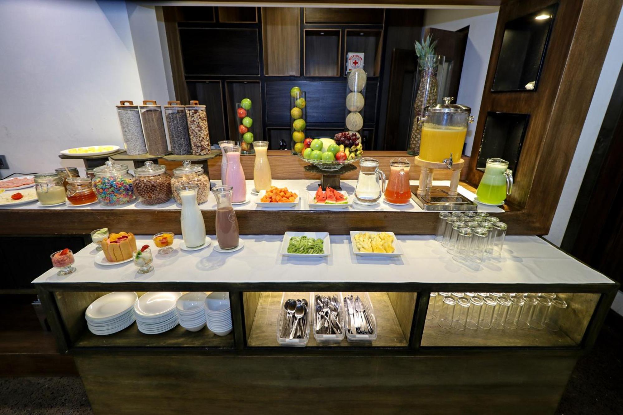 Madero Hotel & Suites 라파스 외부 사진