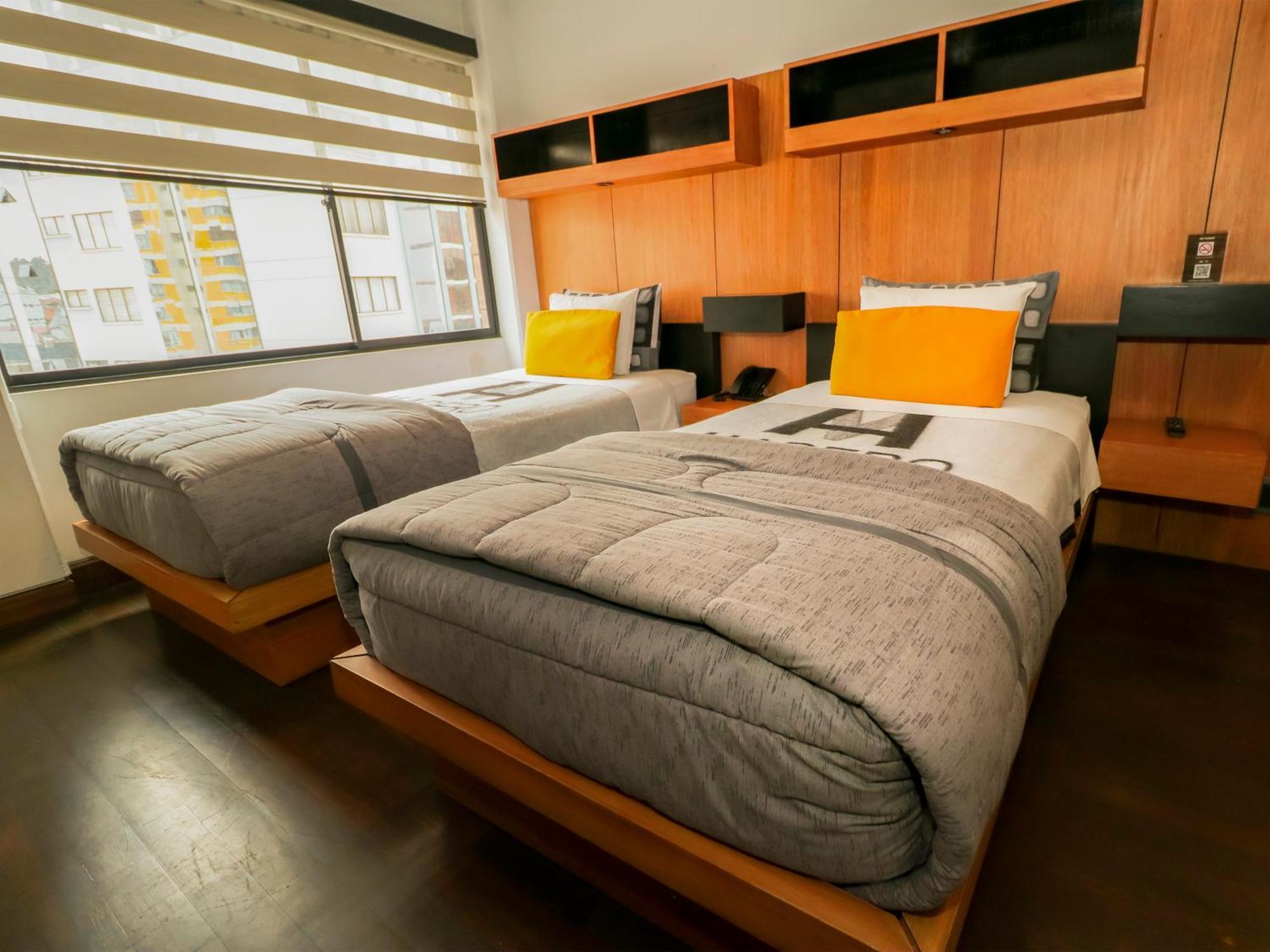 Madero Hotel & Suites 라파스 외부 사진