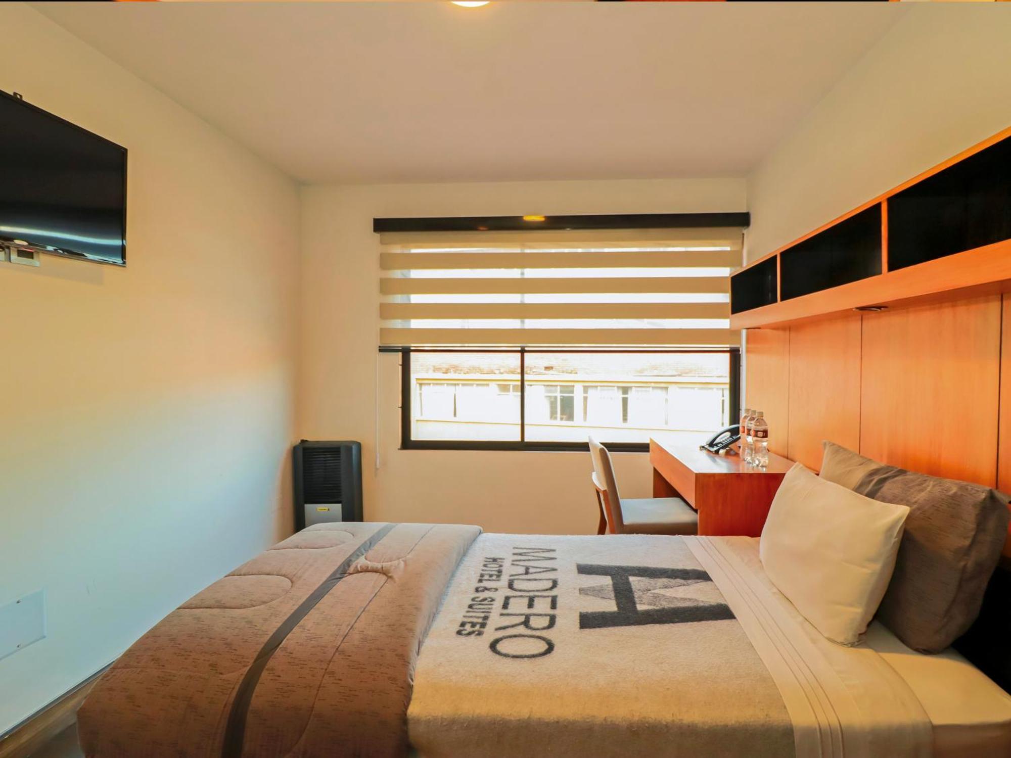 Madero Hotel & Suites 라파스 외부 사진