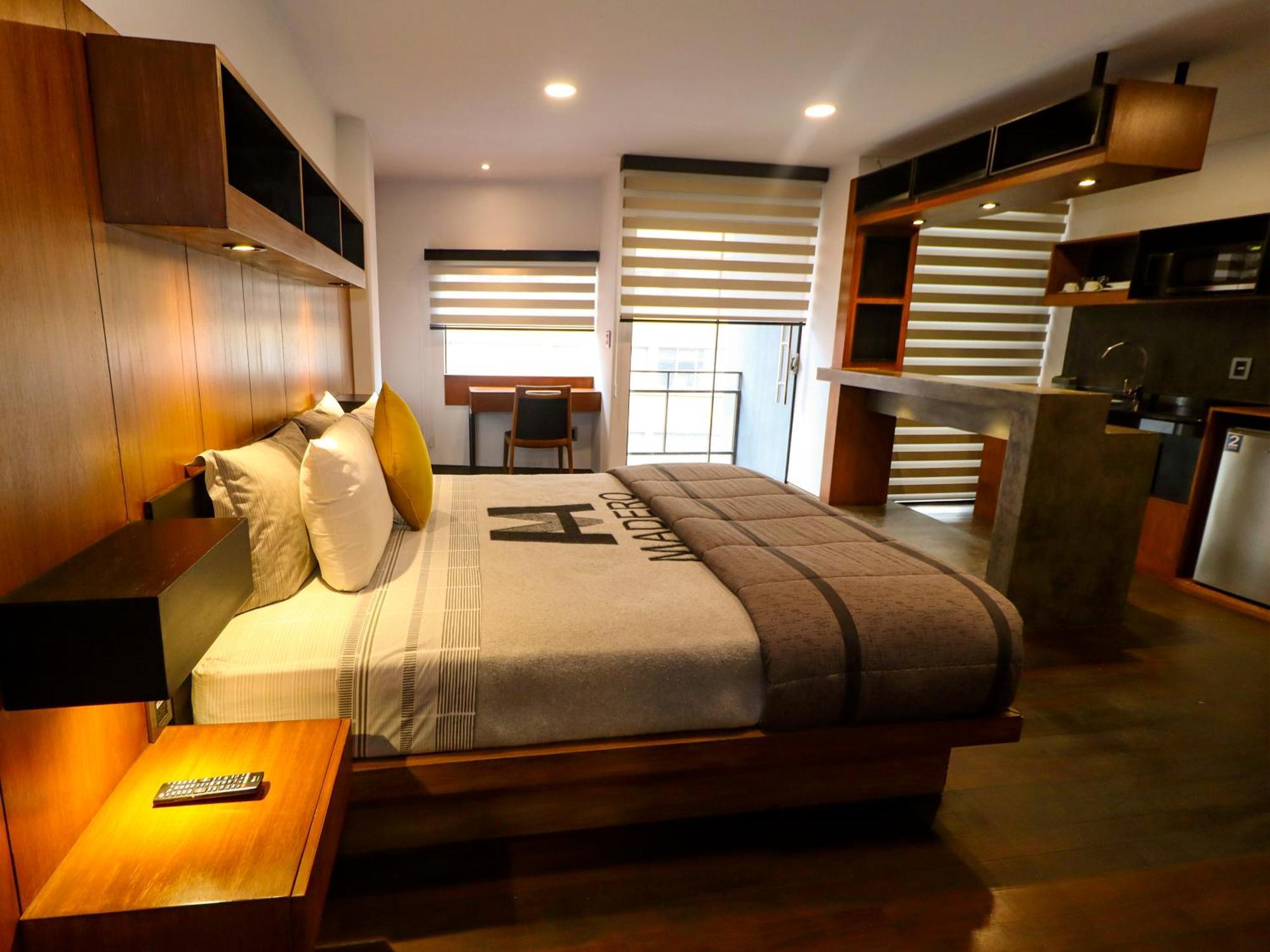 Madero Hotel & Suites 라파스 외부 사진