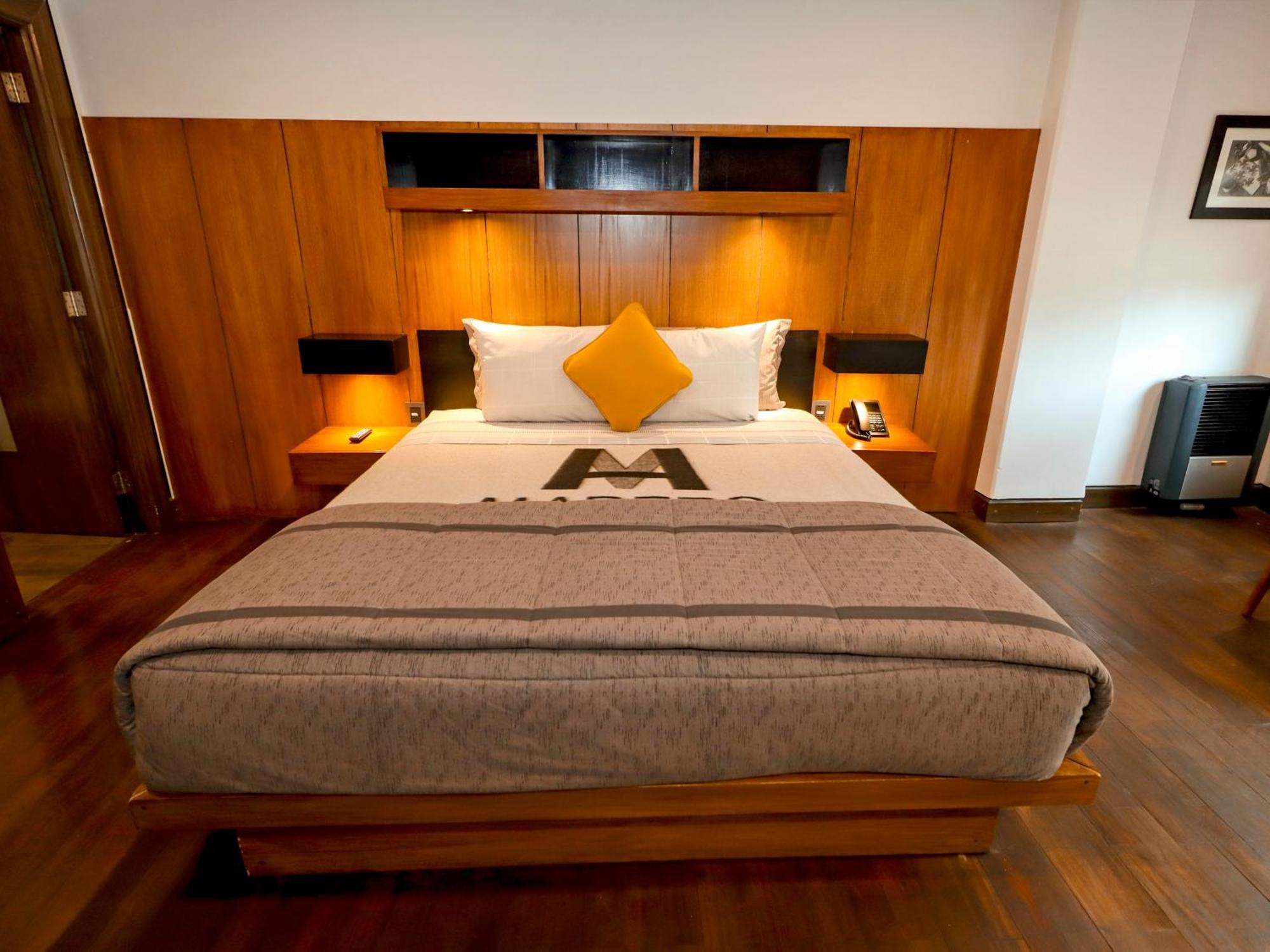 Madero Hotel & Suites 라파스 외부 사진